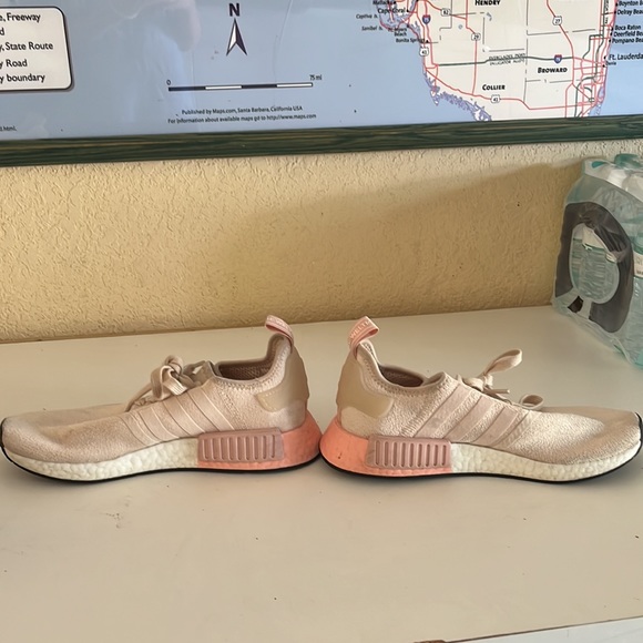 Adidas Womens NMD Shoes Size 8 1/2 - Picture 6 of 7